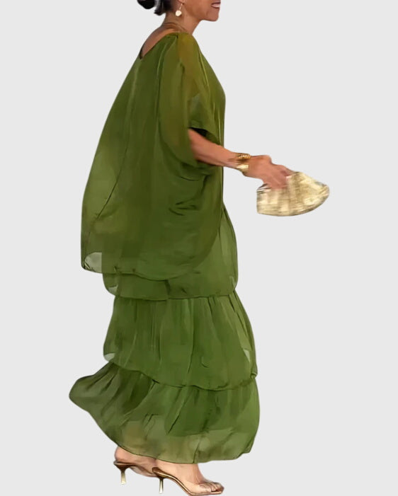 Patricia | Elegant Long and Flowing Dress