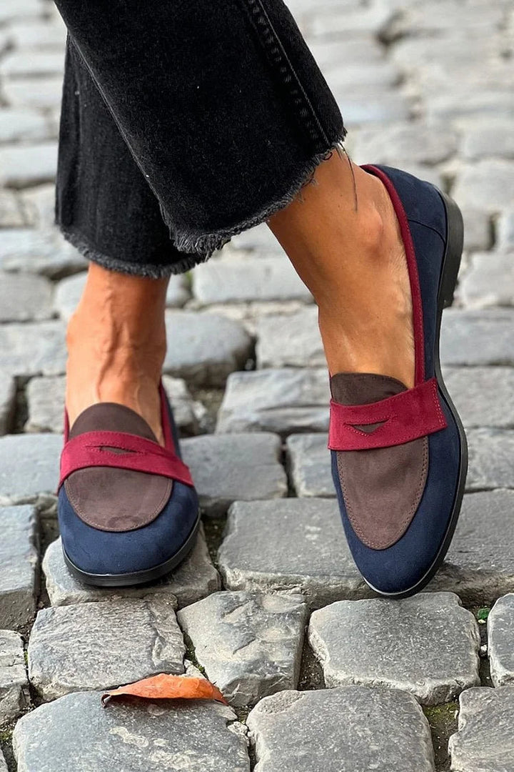 Sylvie - Elegant Two-Tone Moccasin