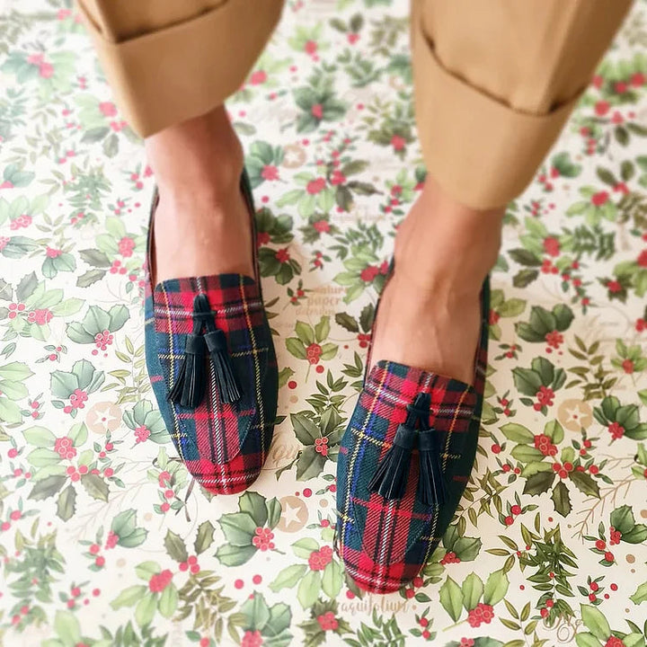 Carys - Timeless Fringed Loafers