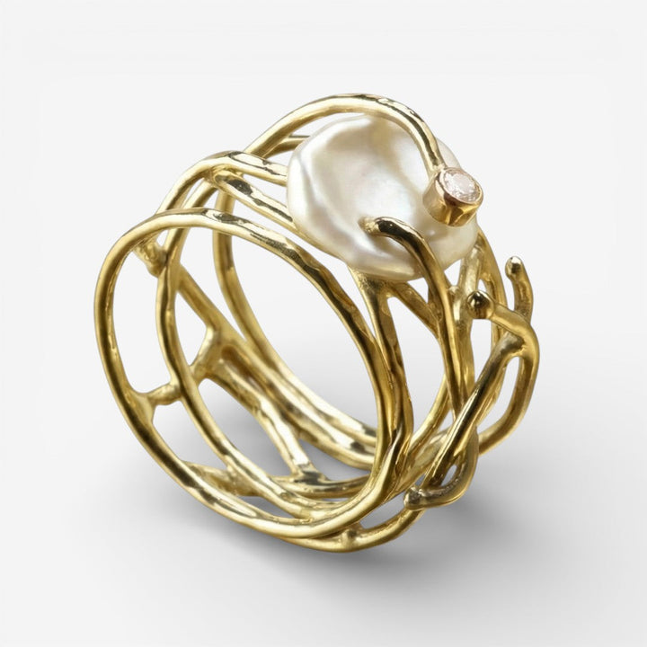 Samira - Gold and Pearl Ring