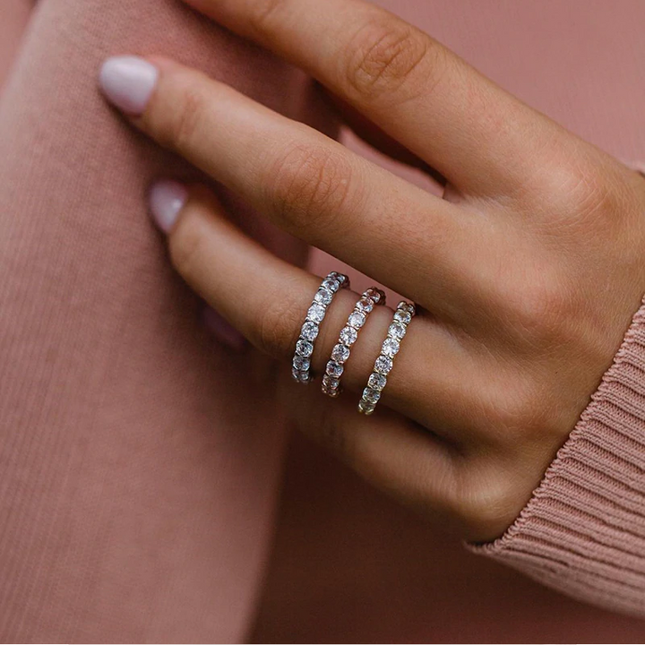 Elise – Double Band Diamond Ring
