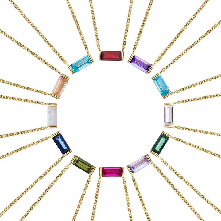 Livia – Silver necklace with small pendant