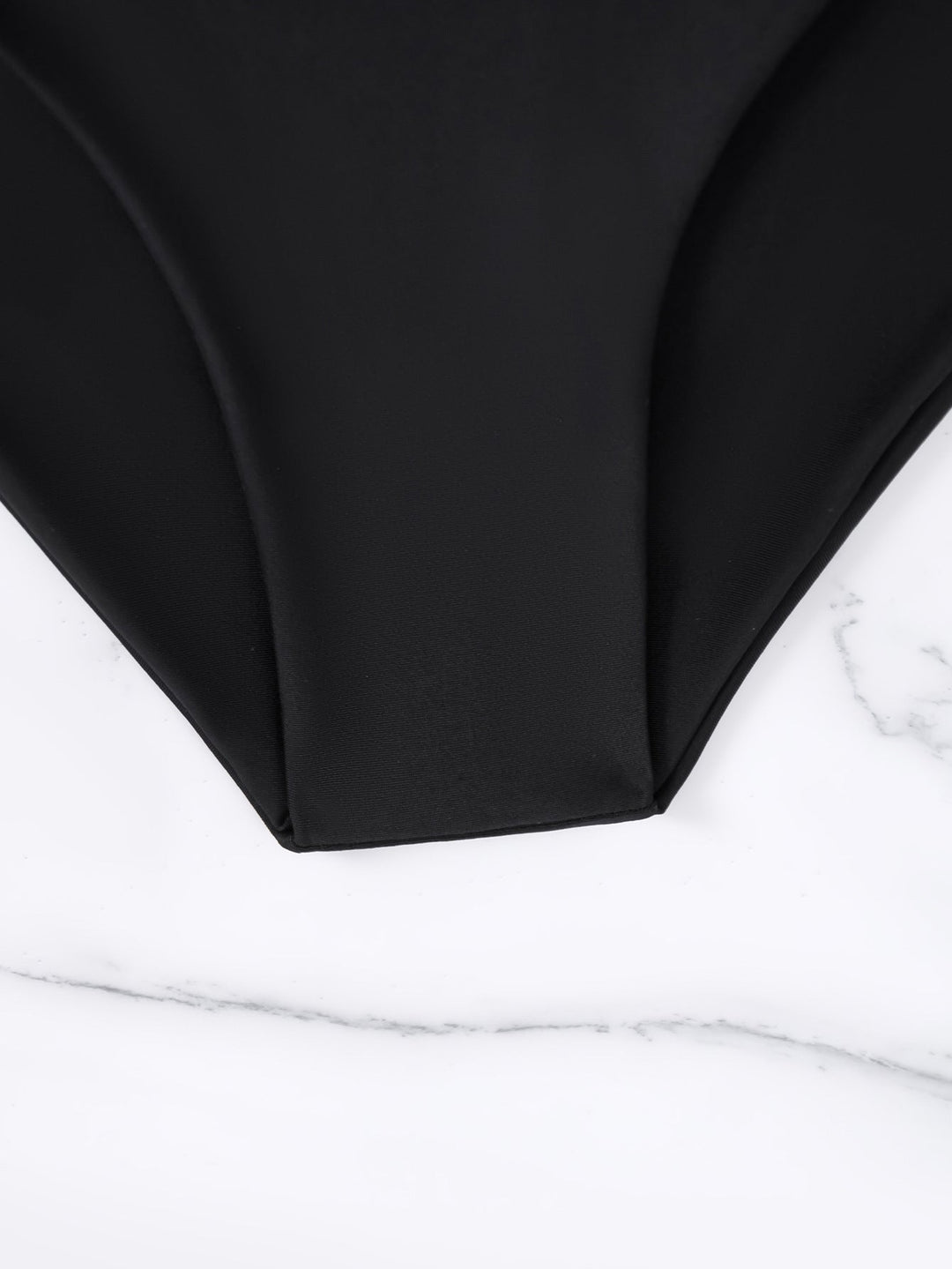 Clotilde | Two-Piece Bikini Set with Front Knot