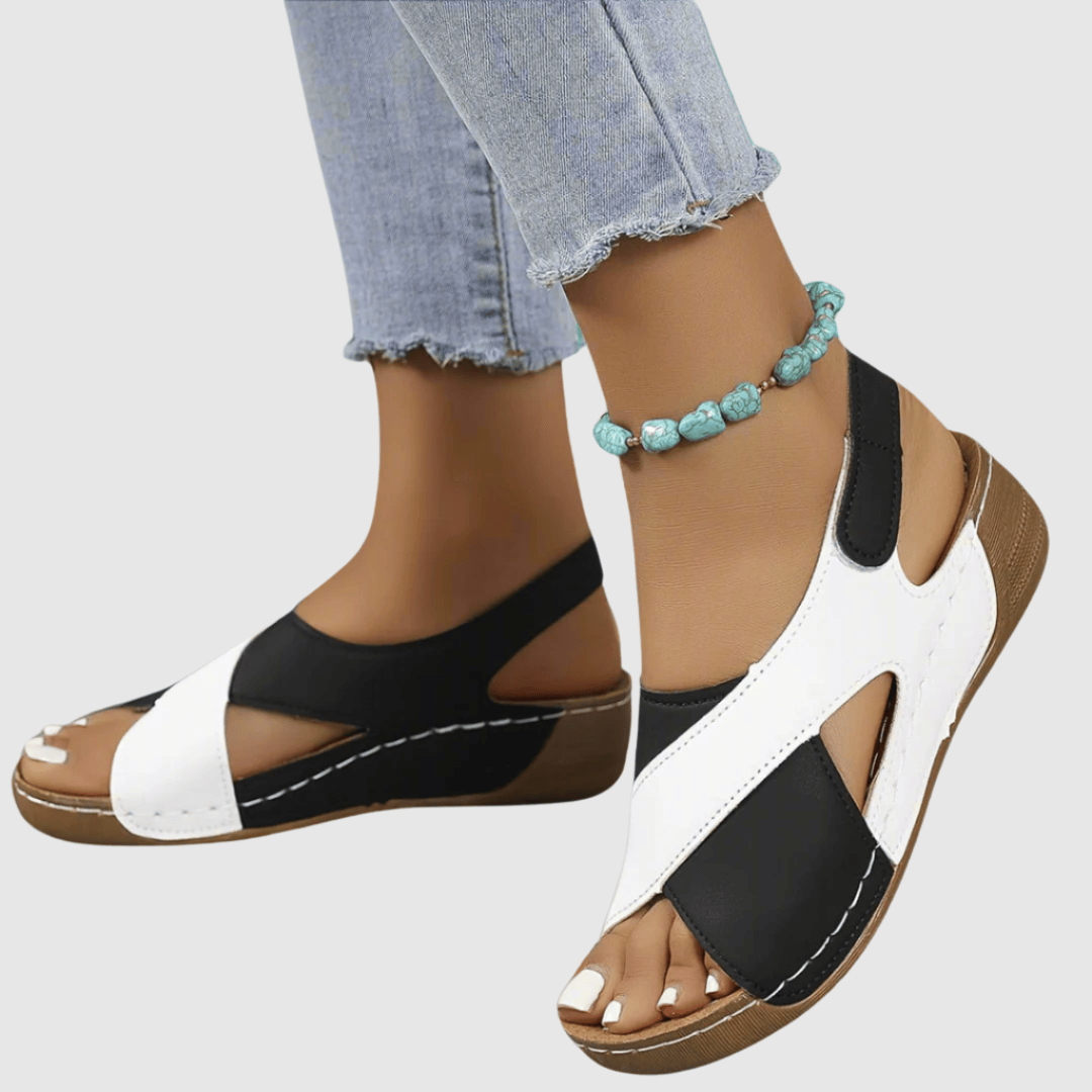 Rūta™ | Dvispalvės odinės sandalos