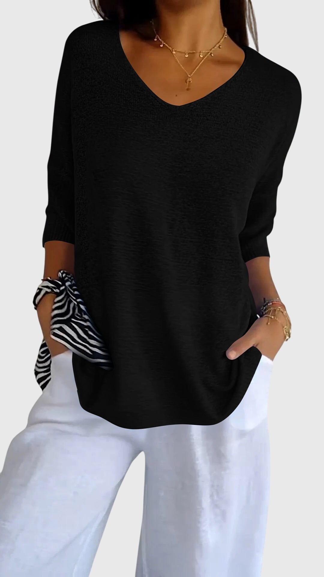 Caroline | Elegant V-Neck Top